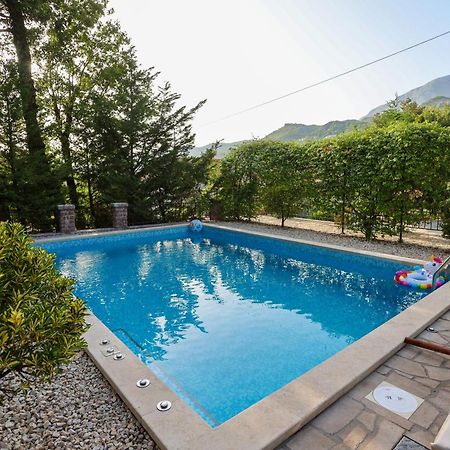 Villa Besha 헤르섹 외부 사진